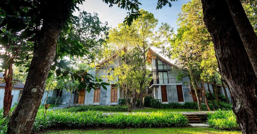 Villa Thalanena By The Beach Exterior photo